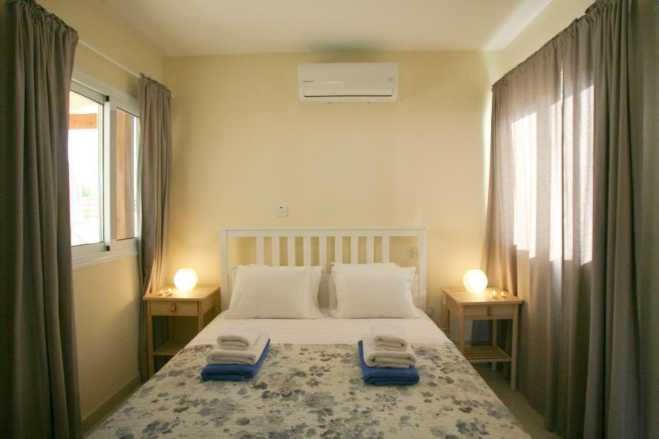 Villa Carmel ไอยานาปา ภายนอก รูปภาพ
