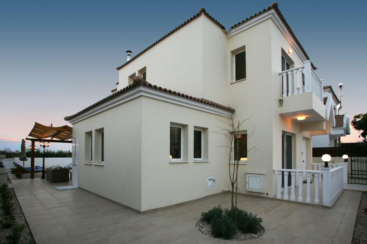 Villa Carmel ไอยานาปา ภายนอก รูปภาพ